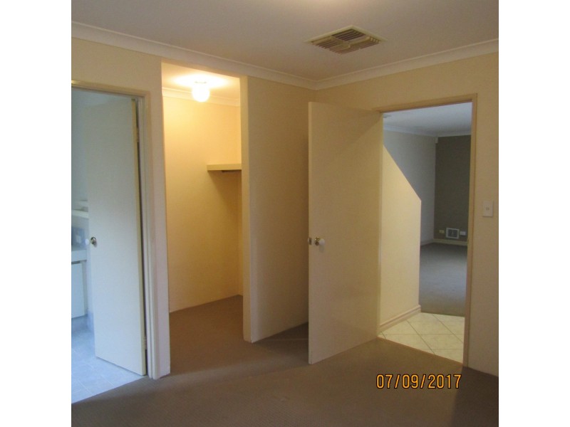 20 Starbush Crescent, Ellenbrook WA 6069