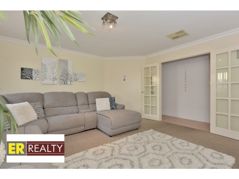 28 Westgrove Drive, Ellenbrook WA 6069