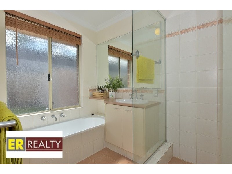 28 Westgrove Drive, Ellenbrook WA 6069