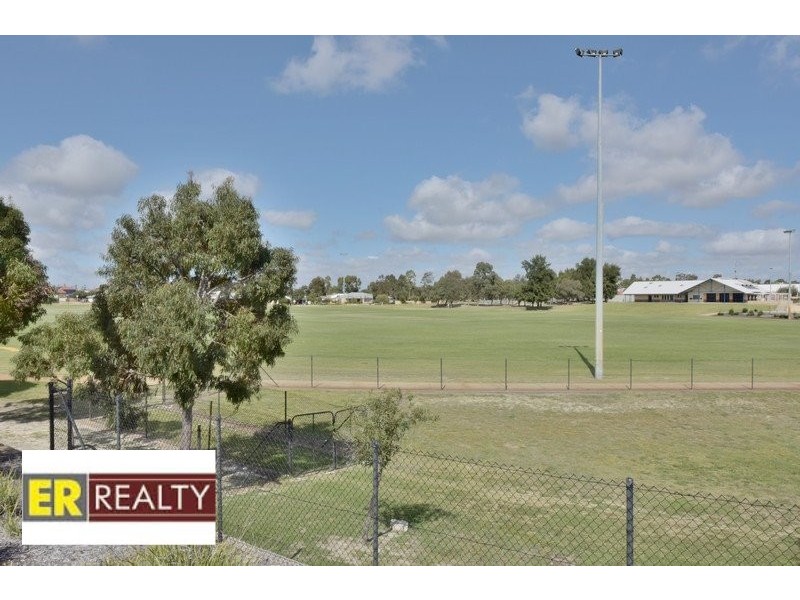 28 Westgrove Drive, Ellenbrook WA 6069