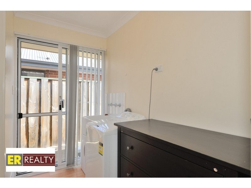 10 Rodsand Circuit, Ellenbrook WA 6069