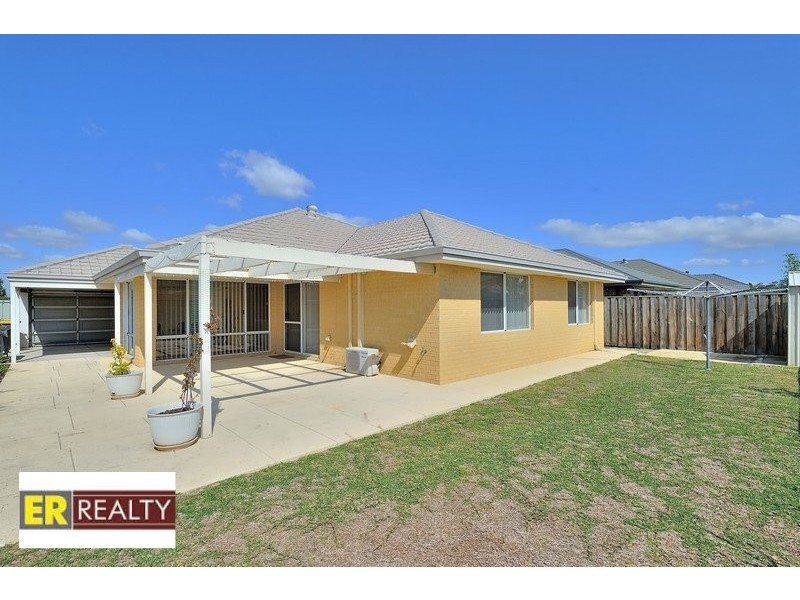 10 Rodsand Circuit, Ellenbrook WA 6069