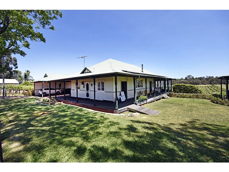 61 Memorial Avenue, Baskerville WA 6056