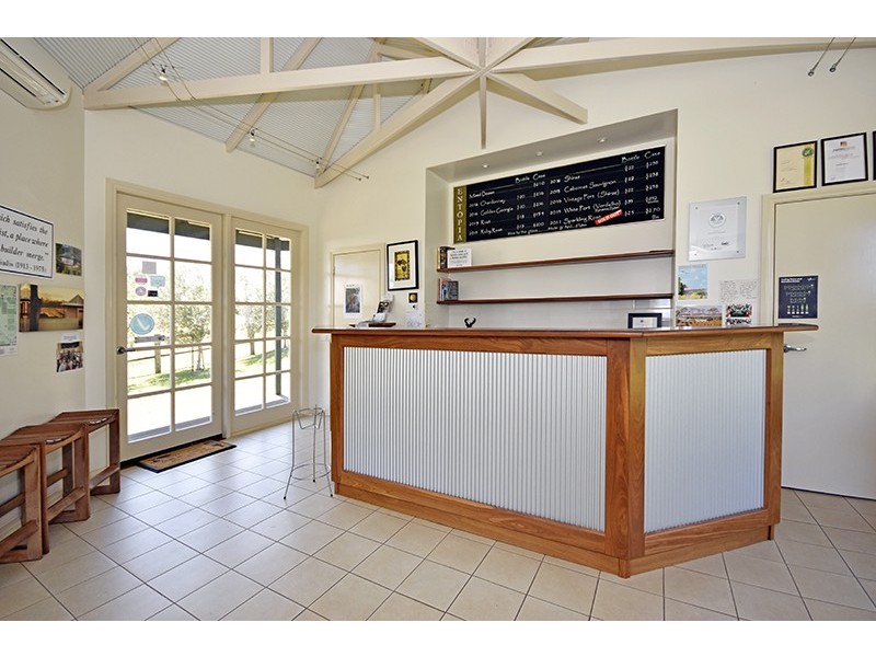 61 Memorial Avenue, Baskerville WA 6056