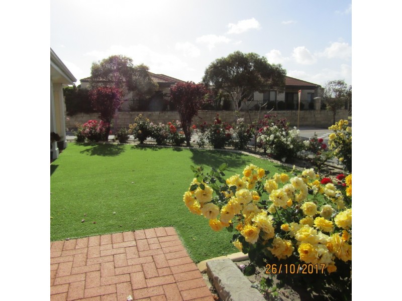 9 Boxgrove Loop, Ellenbrook WA 6069