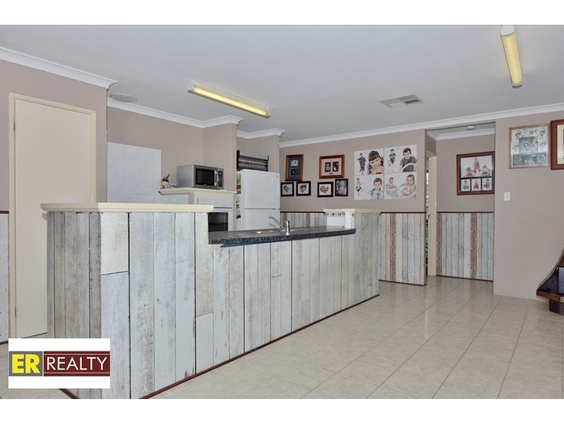 14 Ardmore Parade, Ellenbrook WA 6069