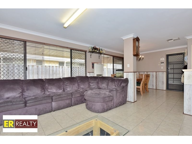 14 Ardmore Parade, Ellenbrook WA 6069