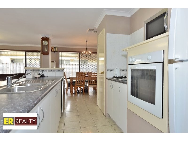 14 Ardmore Parade, Ellenbrook WA 6069