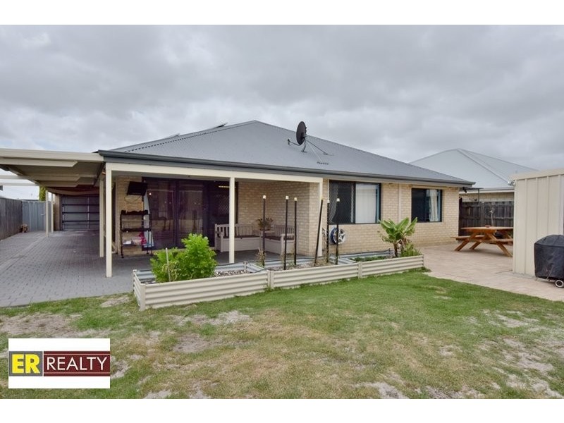 14 Ardmore Parade, Ellenbrook WA 6069