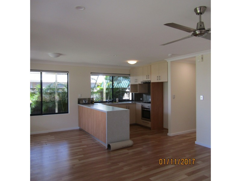 1/23 Rocklea Crescent, Ellenbrook WA 6069