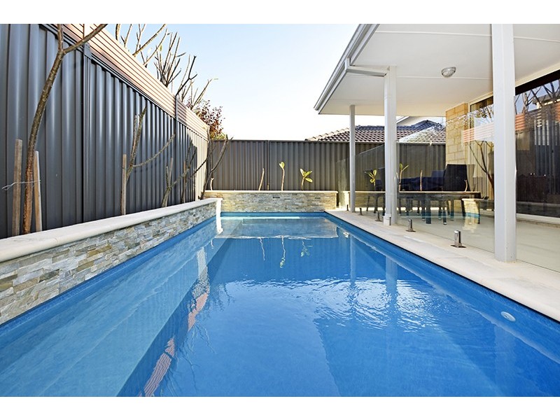 21 Waite Ridge, Aveley WA 6069