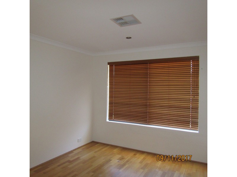 14 Devereux Crescent, Aveley WA 6069