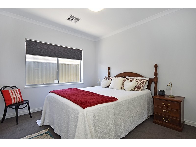 34 Carmen Circuit, The Vines WA 6069