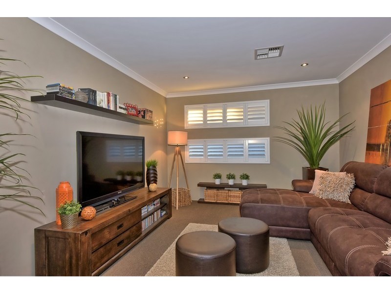 10 Gamin Vista, Aveley WA 6069