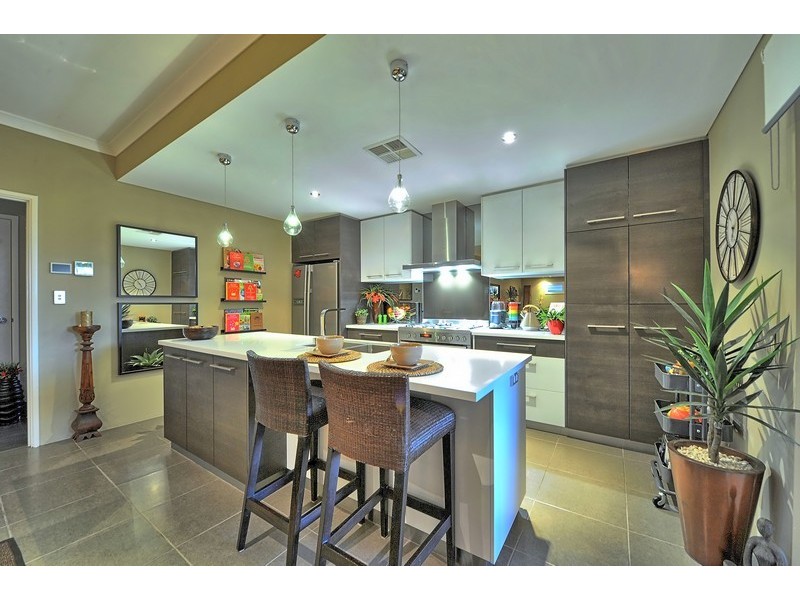 10 Gamin Vista, Aveley WA 6069