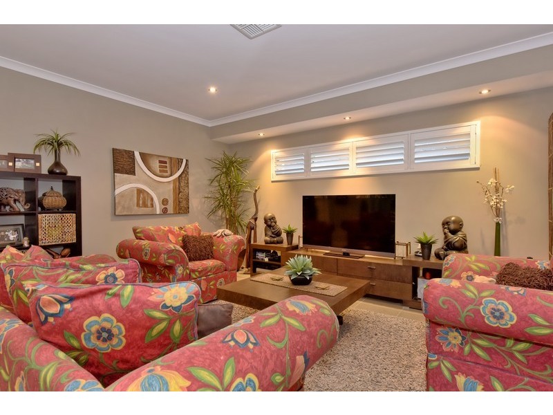 10 Gamin Vista, Aveley WA 6069