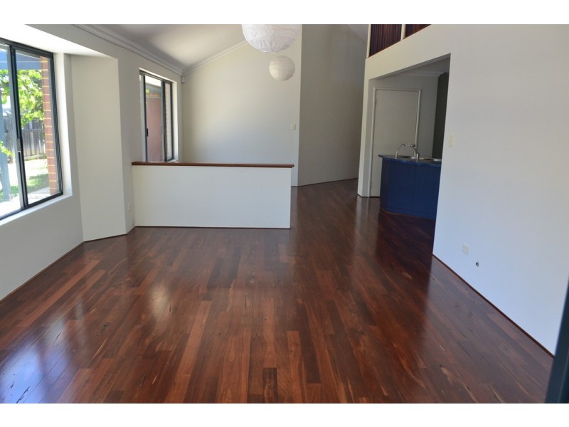 8 Exmoor Lane, Henley Brook WA 6055