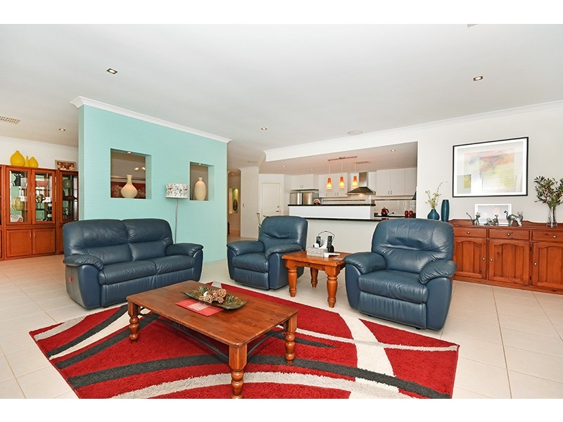 70 Westgrove Drive, Ellenbrook WA 6069