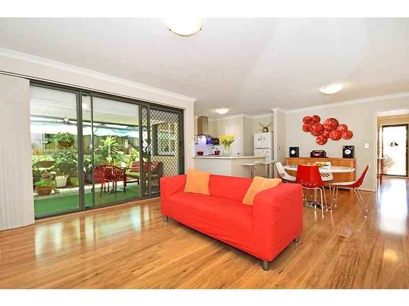 15 Culham Lane, Ellenbrook WA 6069