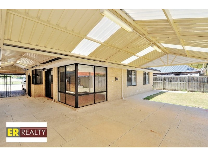 3 Trieste Avenue, Ellenbrook WA 6069