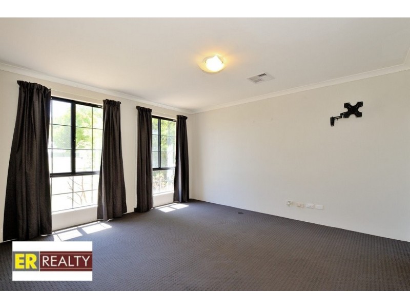 3 Trieste Avenue, Ellenbrook WA 6069