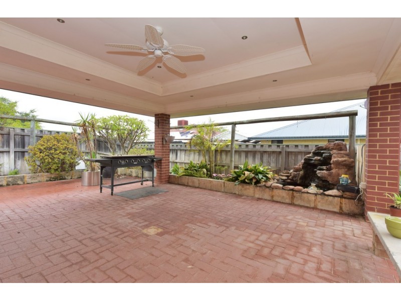 66 Sandown Circle, Henley Brook WA 6055