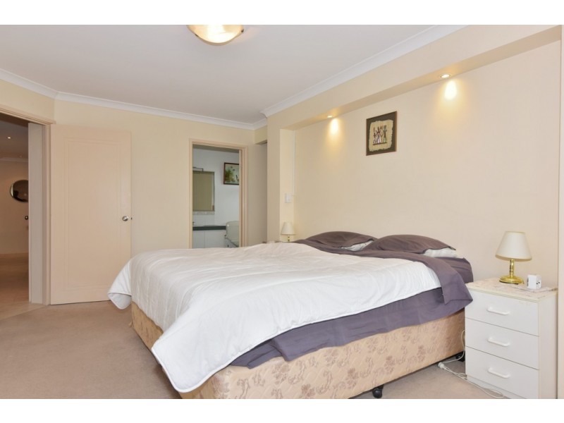 66 Sandown Circle, Henley Brook WA 6055