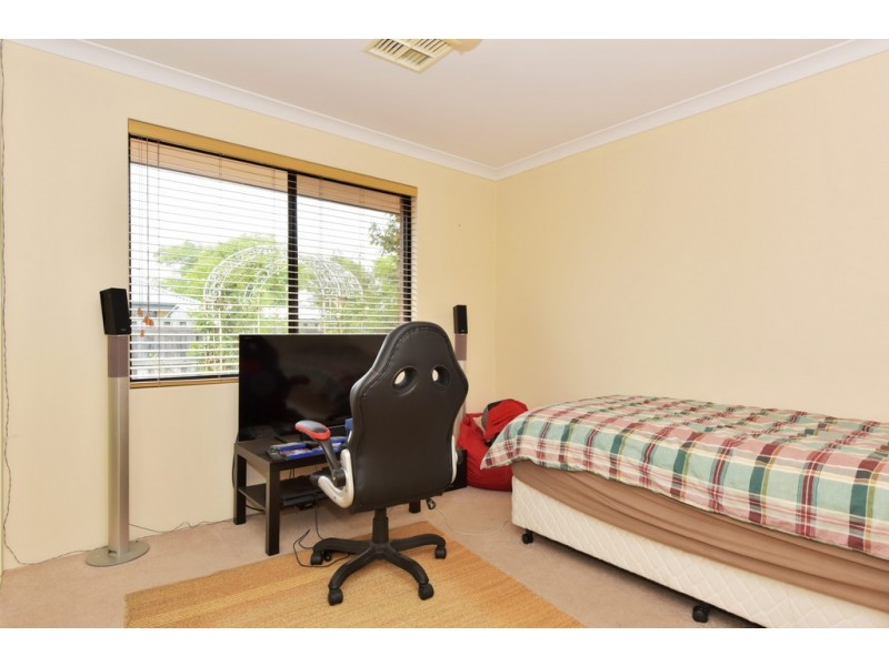 66 Sandown Circle, Henley Brook WA 6055