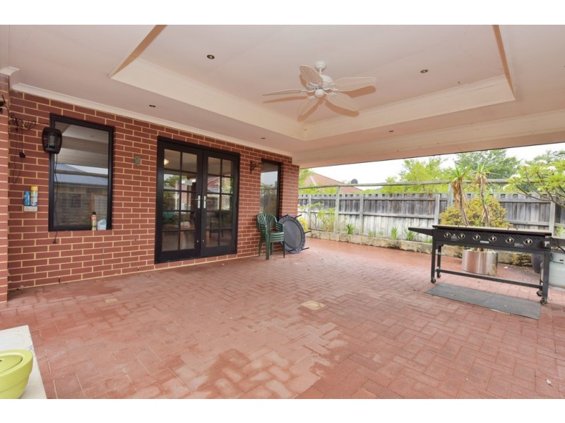 66 Sandown Circle, Henley Brook WA 6055
