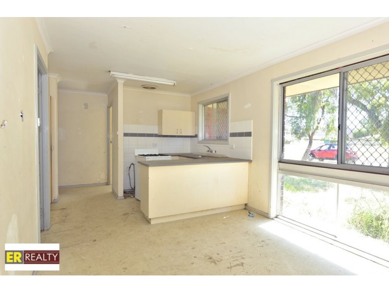 75 Ewart Street, Midland WA 6056