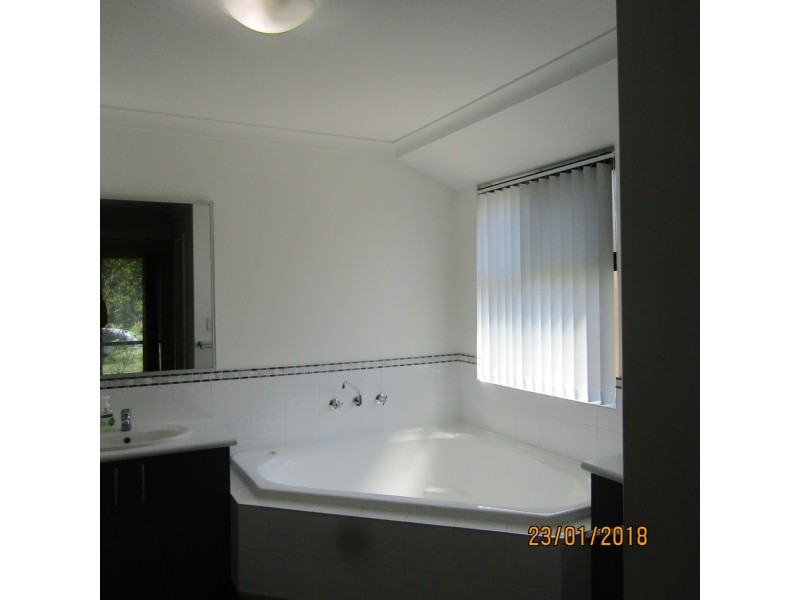 7 Fewson Turn, Ellenbrook WA 6069