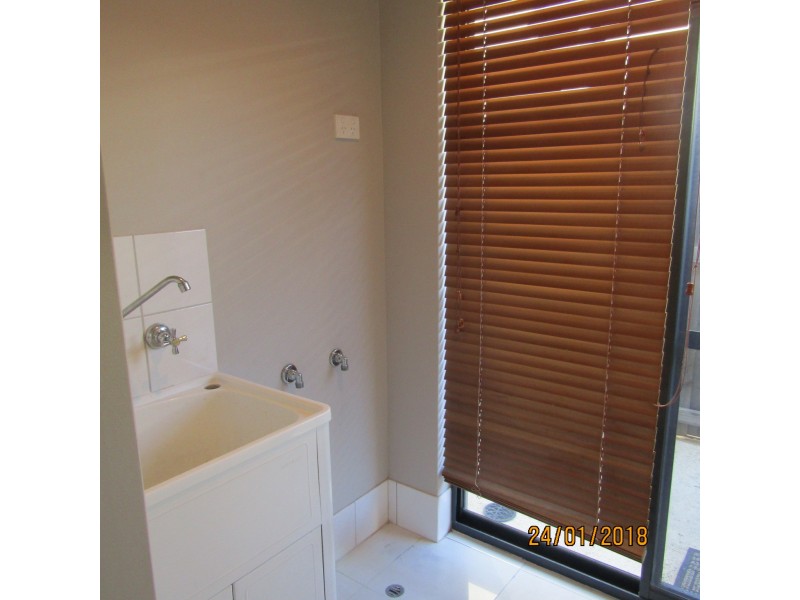 121 Pavilion Circle, The Vines WA 6069