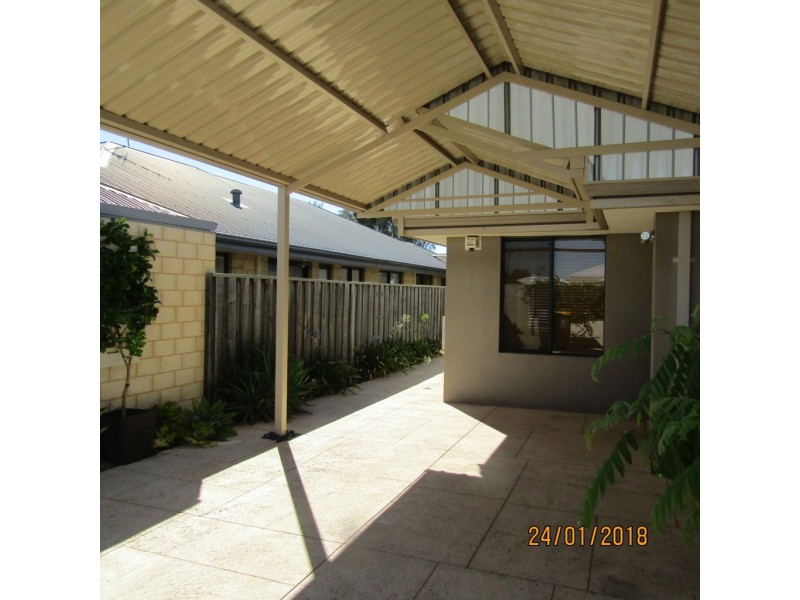 121 Pavilion Circle, The Vines WA 6069