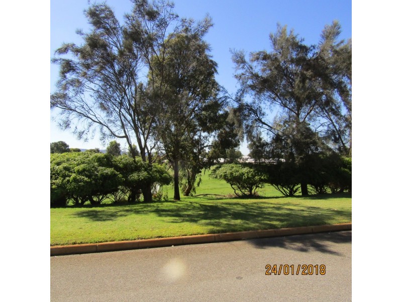 121 Pavilion Circle, The Vines WA 6069