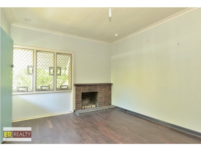 30 Finchley Crescent, Balga WA 6061