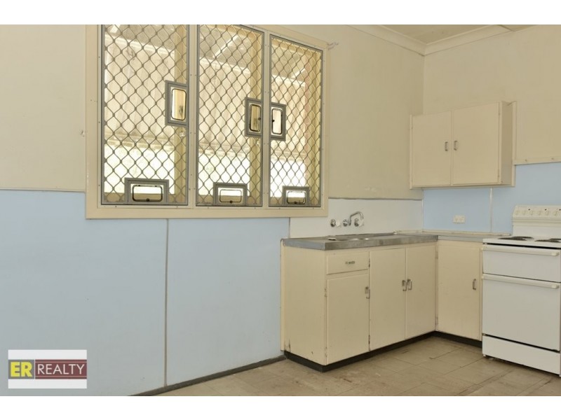 30 Finchley Crescent, Balga WA 6061