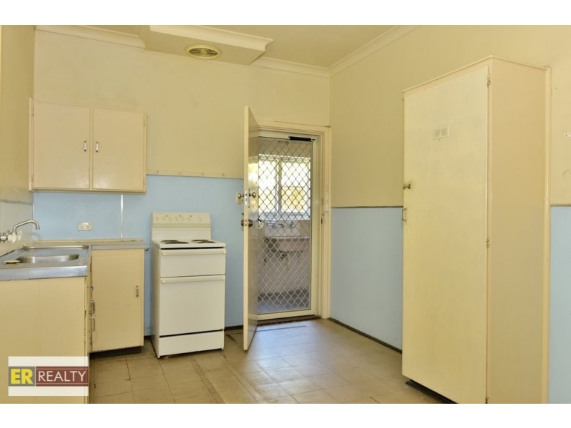 30 Finchley Crescent, Balga WA 6061