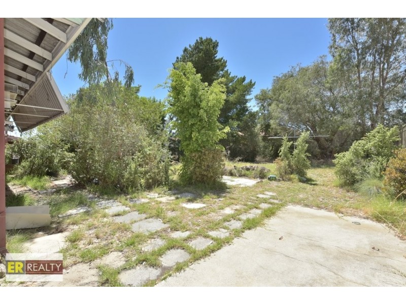30 Finchley Crescent, Balga WA 6061