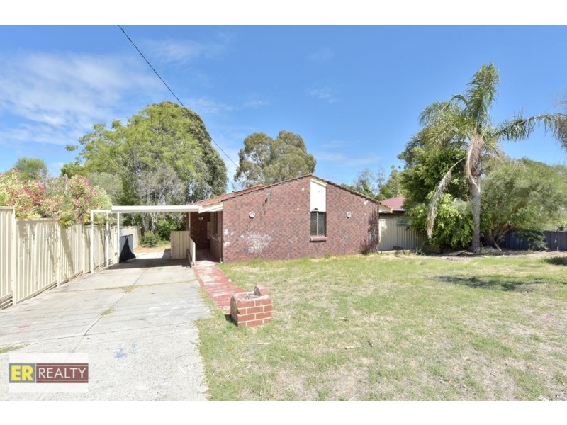 17 Girrawheen Avenue, Girrawheen WA 6064