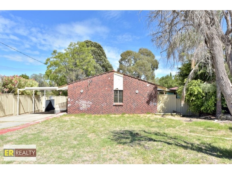 17 Girrawheen Avenue, Girrawheen WA 6064