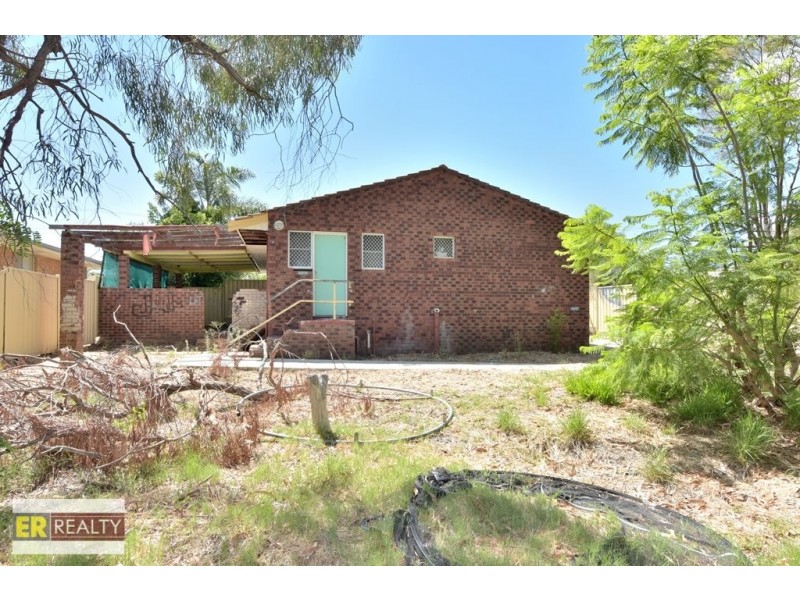 17 Girrawheen Avenue, Girrawheen WA 6064