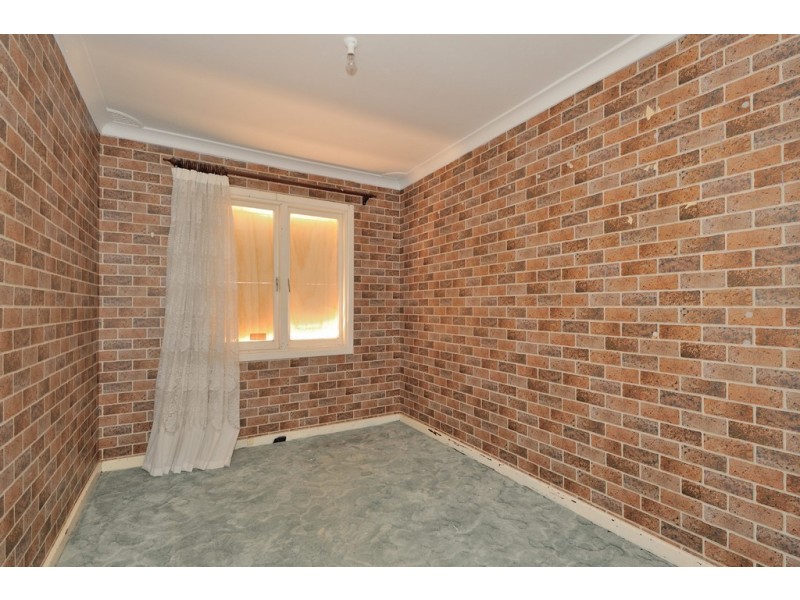 35 Gummow Way, Girrawheen WA 6064