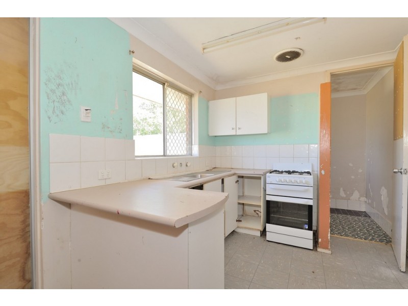 40 Colne Way, Girrawheen WA 6064