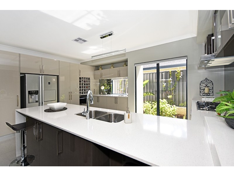 9 Tenor Link, The Vines WA 6069