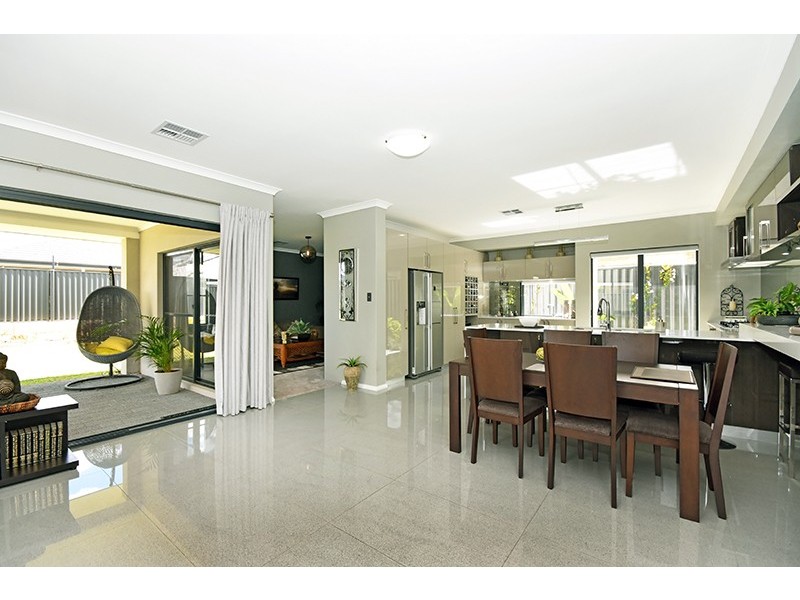 9 Tenor Link, The Vines WA 6069