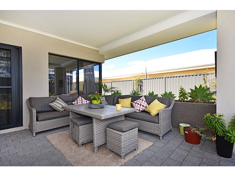 9 Tenor Link, The Vines WA 6069