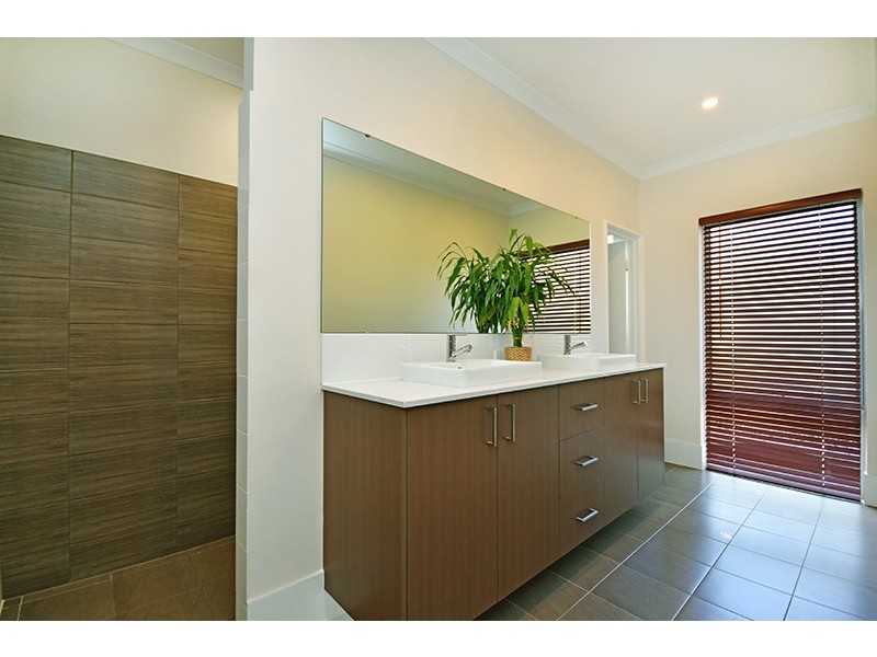 7 Tenor Link, The Vines WA 6069