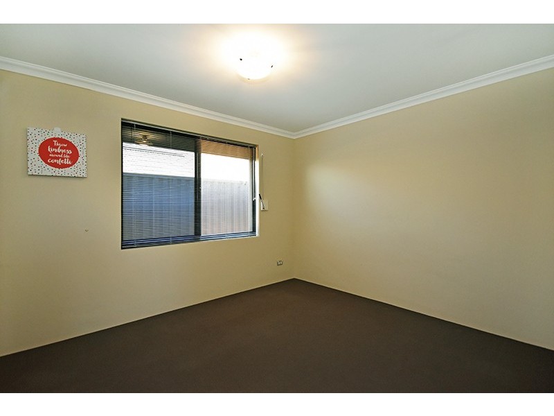 82 Amethyst Parkway, Aveley WA 6069