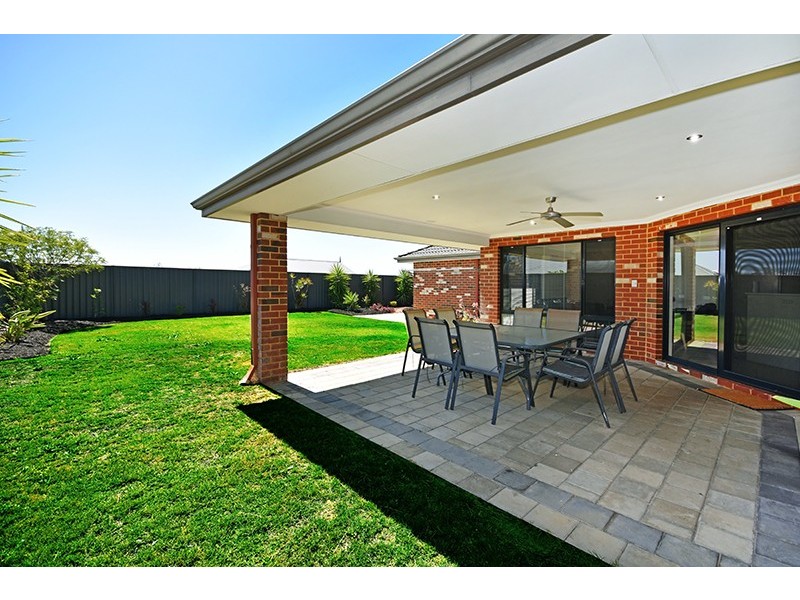 82 Amethyst Parkway, Aveley WA 6069