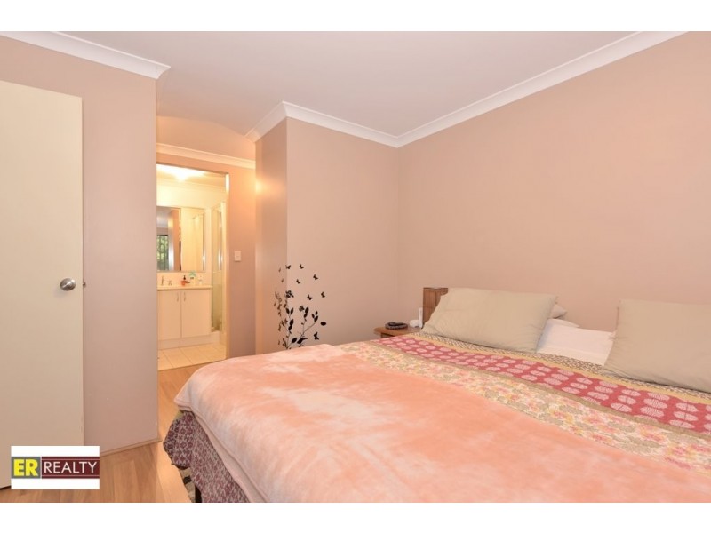 27 Stanbury Crescent, Ellenbrook WA 6069